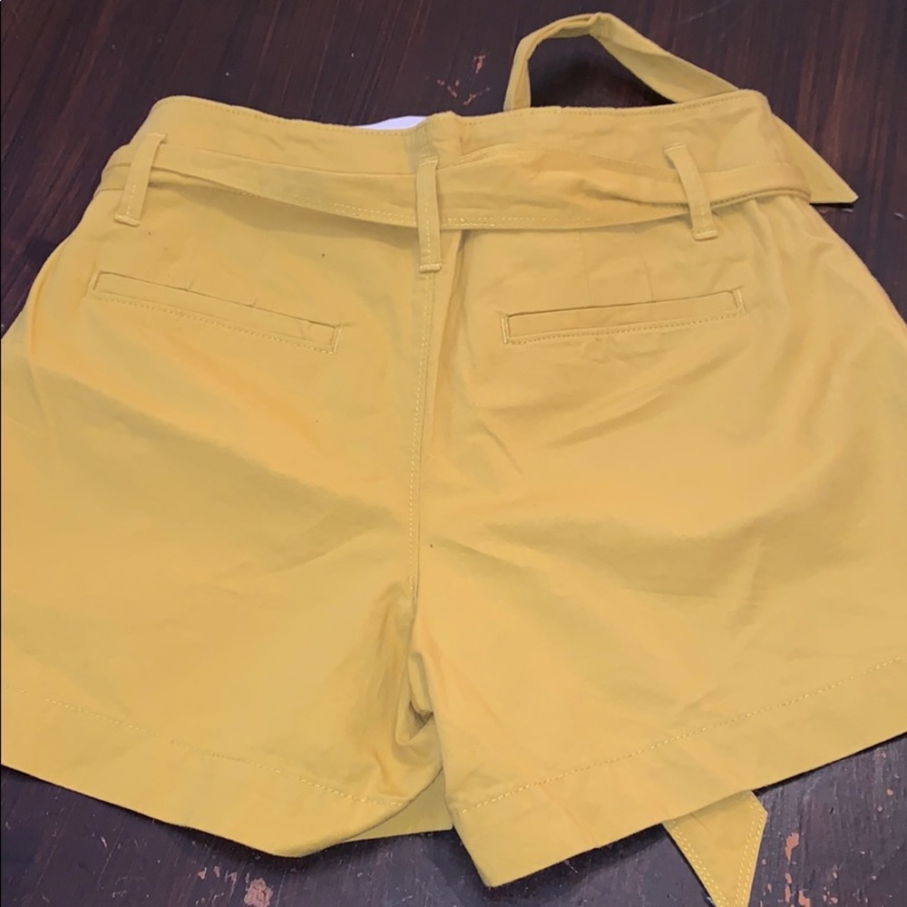 Loft new mustard shorts 0 - Picture 3 of 5